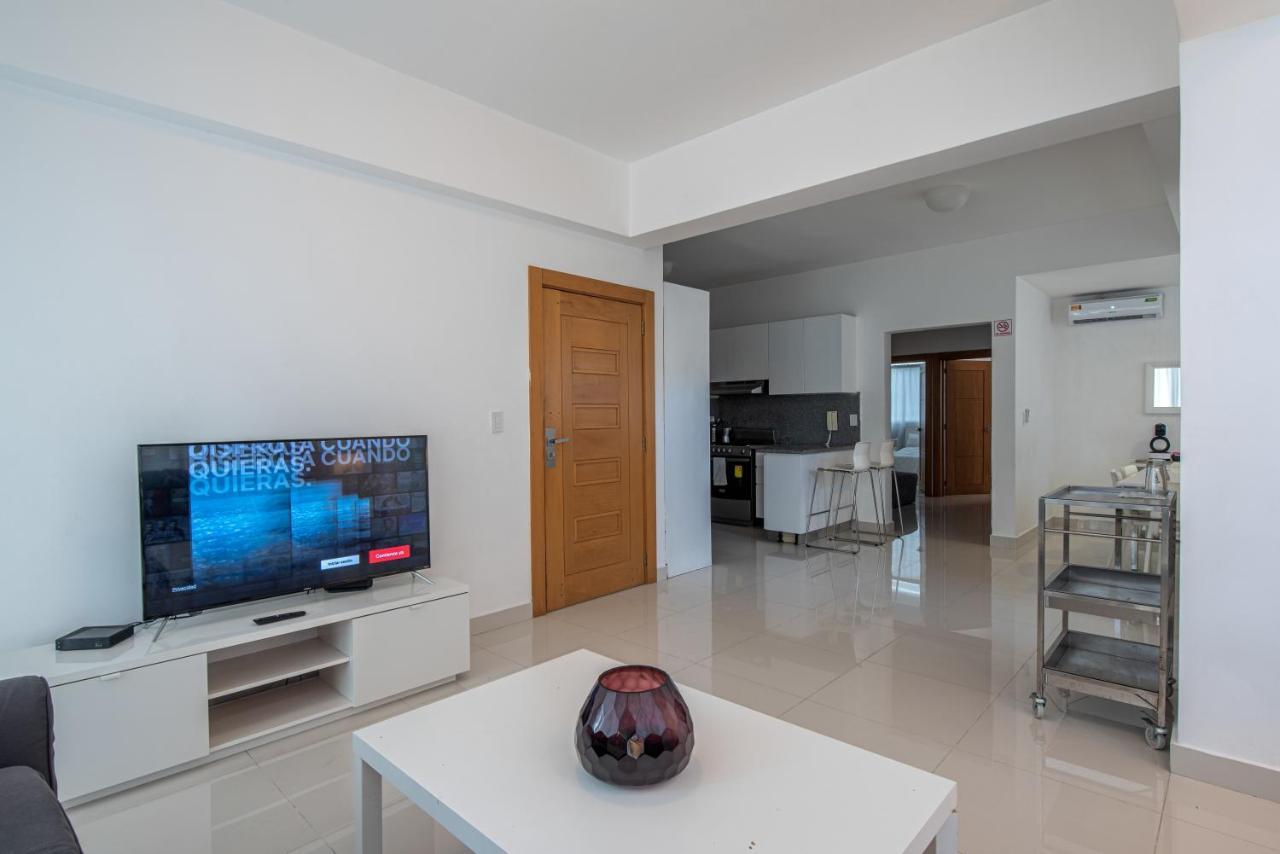 סנטו דומינגו Escape Apartments, Balcony, Pool & Gym In La Julia מראה חיצוני תמונה