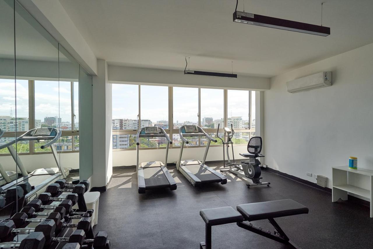 סנטו דומינגו Escape Apartments, Balcony, Pool & Gym In La Julia מראה חיצוני תמונה
