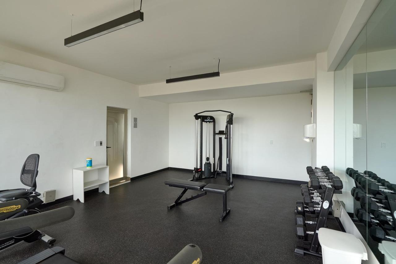 סנטו דומינגו Escape Apartments, Balcony, Pool & Gym In La Julia מראה חיצוני תמונה